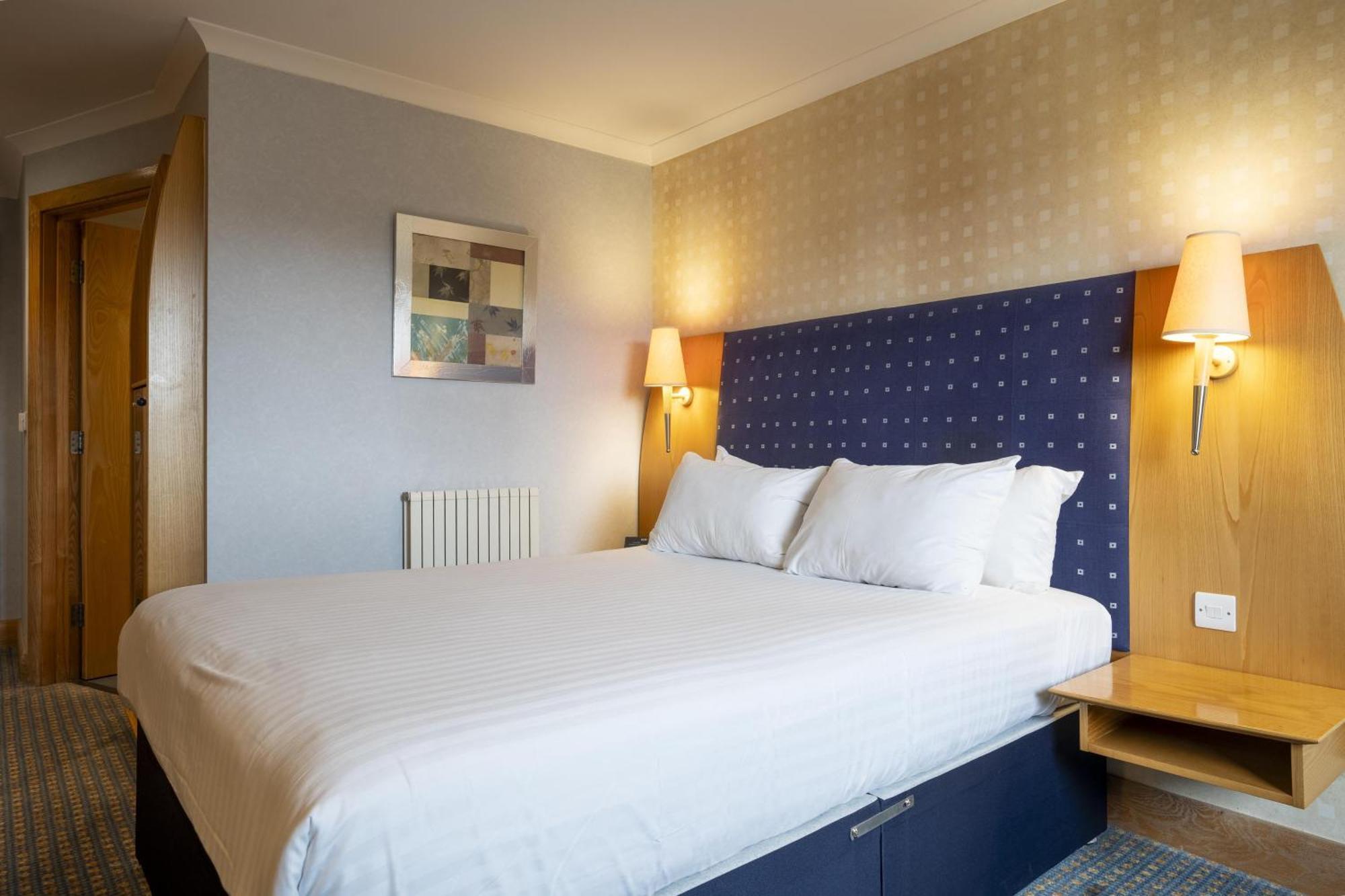 The Bolton Stadium Hotel, A Member Of Radisson Individuals Exterior foto